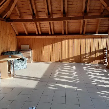 Naab-burg Apartment *